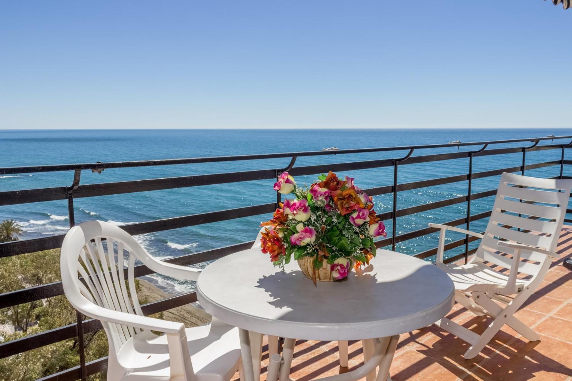 Apartamento Mediterraneo Side Apartment Marbella